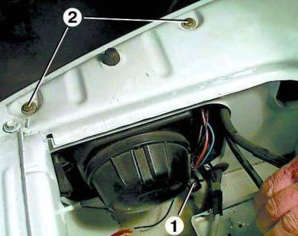 Фары автомобиля ГАЗ-3110