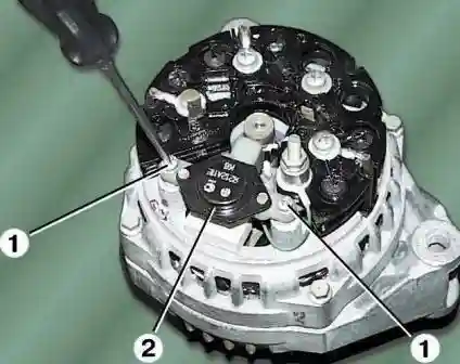 Замена генератора 9422.3701. Замена щеток Замена генератора 9422.3701. Замена щеток