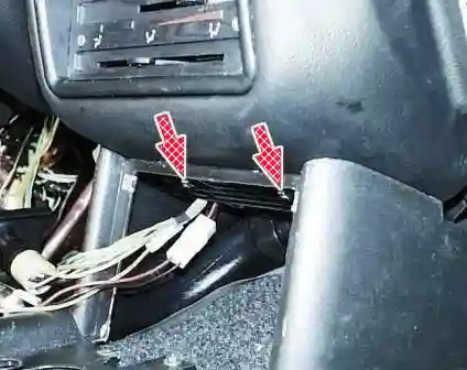 Снятие центральной консоли ГАЗ-3110