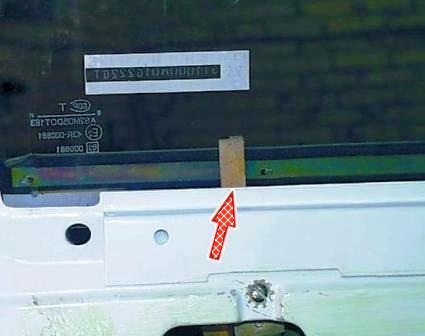 Замена стеклоподъемника, зеркал и стекол дверей ГАЗ-3110