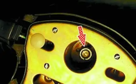 Снятие руля на автомобиле "Волга"