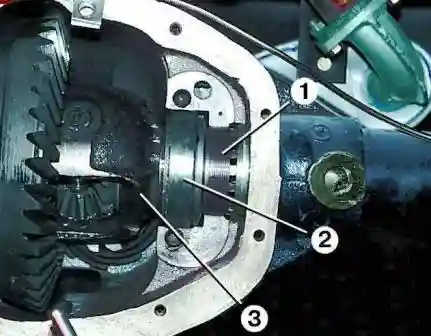 Снятие и ремонт главной передачи ГАЗ-3110 Снятие и ремонт главной передачи ГАЗ-3110