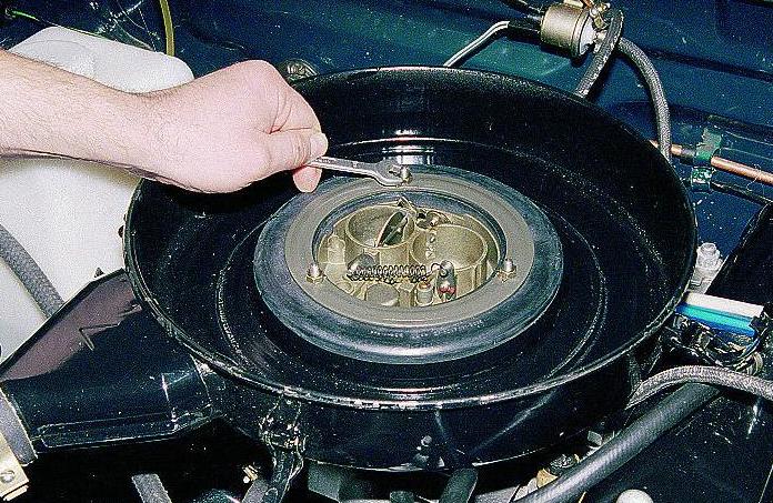 ZMZ-402 valve clearance adjustment