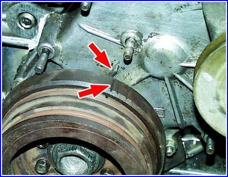 Adjusting the valve clearances of the ZMZ-402 engine