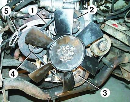 Installing and adjusting the alternator belt