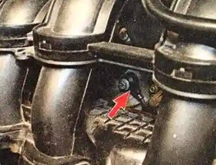 Замена датчика детонации Форд Фокус 2