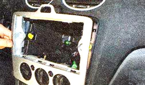 Замена выключателей панели приборов Форд Фокус 2