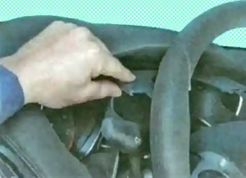 Замена замка зажигания автомобиля Форд Фокус Замена замка зажигания автомобиля Форд Фокус