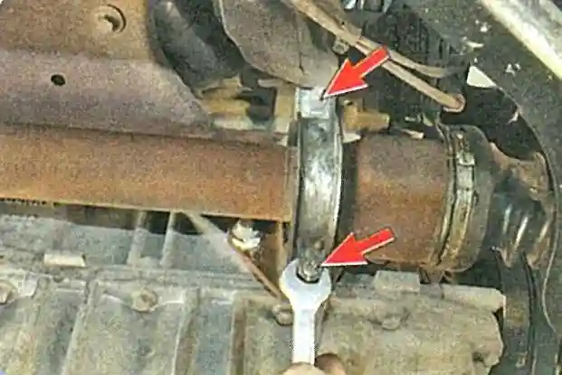 Снятие и установка приводов передних колес Ford Focus