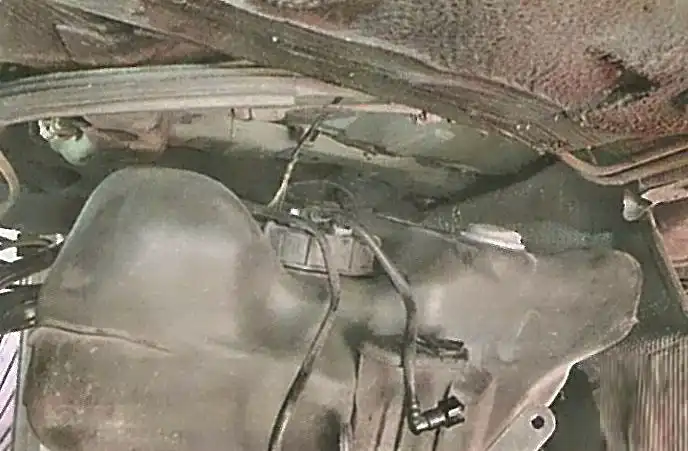 Снятие и установка топливного бака Ford Focus Снятие и установка топливного бака Ford Focus