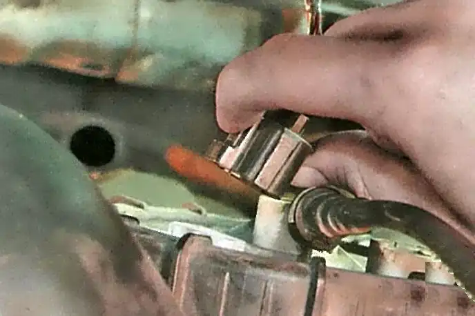 Снятие и установка топливного бака Ford Focus Снятие и установка топливного бака Ford Focus