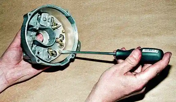 Разборка и проверка генератора 1631.3701