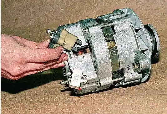 Разборка и проверка генератора 1631.3701