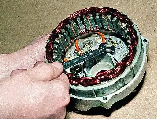 Разборка и проверка генератора 1631.3701