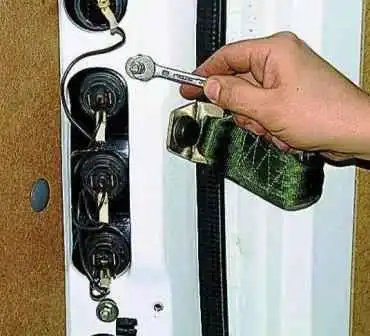 Reemplazo de bombillas y luces traseras de Gazelle Reemplazo de bombillas y luces traseras de Gazelle