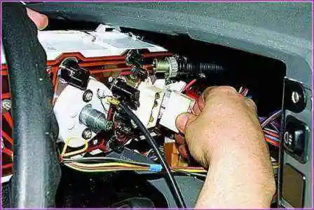 Extracción e instalación del grupo de instrumentos Gazelle