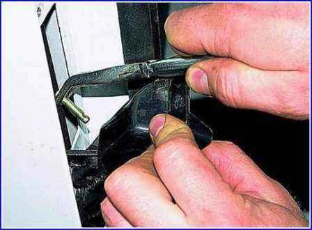Газель фургонының артқы есіктерін жөндеу