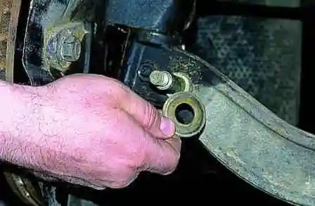 Замена амортизаторов подвесок автомобиля Газель