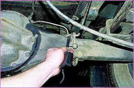 Газельдің тежегіш күші реттегішін ауыстыру және реттеу автомобиль