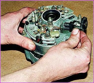Reparación de alternador 9422.3701 de Gazelle