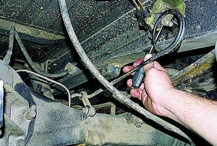How to change the brake fluid and bleed the Gazelle brake system
