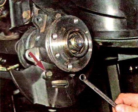 Замена диска тормозного механизма переднего колеса Лада Калина