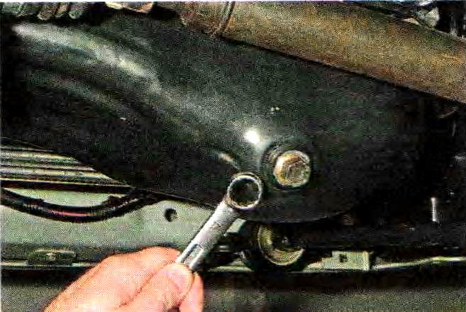 Как заменить масло и фильтр в двигателе