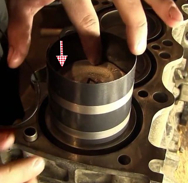 Ремонт шатуннопоршневой группы двигателя автомобиля KIA RIO 3