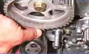 Замена ремня ГРМ двигателя K7M автомобиля Лада Ларгус