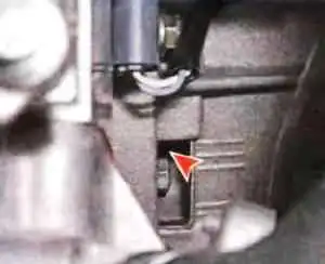 Замена ремня ГРМ двигателя K7M автомобиля Лада Ларгус