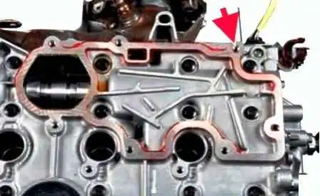 Cleaning the crankcase ventilation system of the K4M engine Cleaning the crankcase ventilation system of the K4M engine