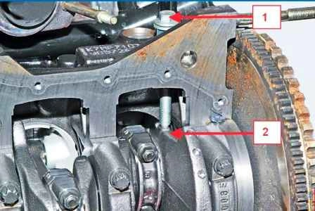 Replacing the timing belt of the K4M engine of the Lada Largus car