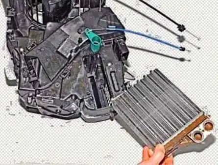 How to remove and clean the Lada Largus air conditioner evaporator How to remove and clean the Lada Largus air conditioner evaporator