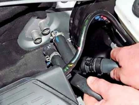 Lada Largus ішкі жылытқышын қалай алып тастауға болады