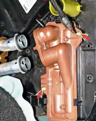 Removing heater elements of Lada Largus car Removing heater elements of Lada Largus car