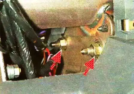 Removing heater elements of Lada Largus car Removing heater elements of Lada Largus car