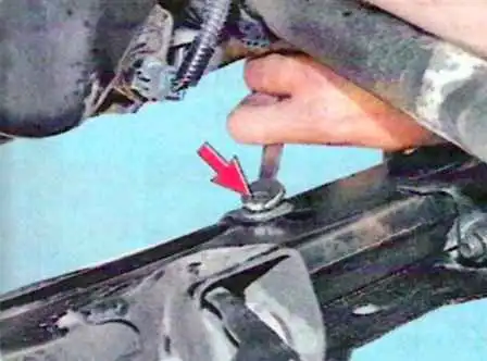 Зняття та встановлення підрамника передньої підвіски автомобіля Лада Ларгус