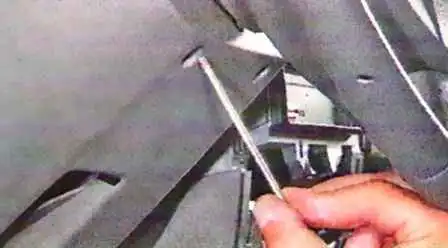 How to remove the steering wheel and steering column cover Lada Largus