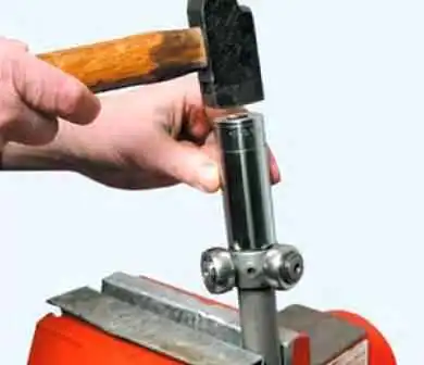 Как заменить чехлы приводных валов колес Лада Ларгус