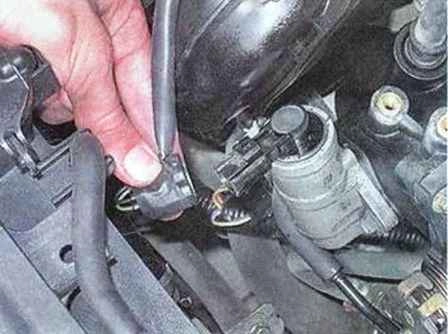 Mazda 3 Idle Regulator Replacement