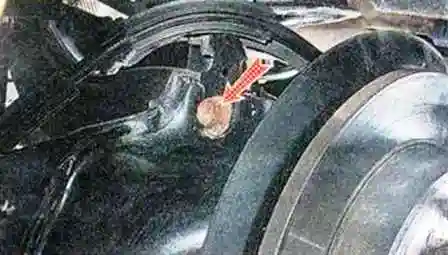 Mazda 3 upper arm replacement