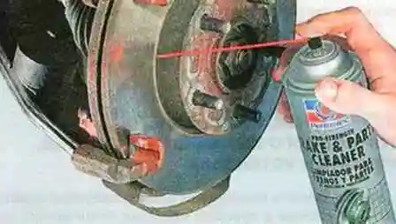 Reemplazo de almohadilla delantera Mazda 3