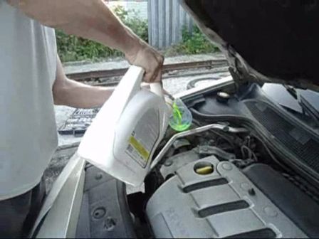 Coolant change Renault Megane 2