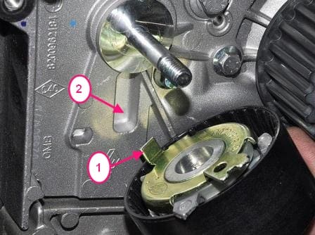 Replacing the timing belt for the K4J engine Renault Megane 2