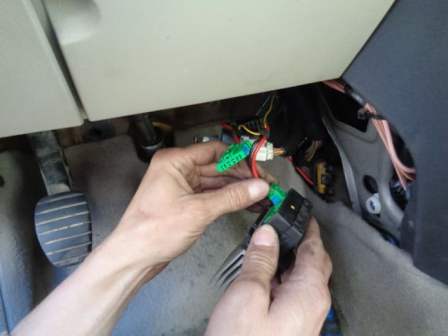 Replacing heating ECU Renault Megane 2