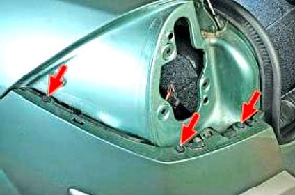 How to remove rear bumper of Renault Megane 2