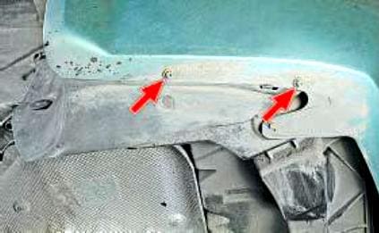 How to remove rear bumper of Renault Megan 2