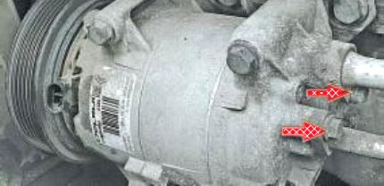 Зняття та ремонт приводу компресора кондиціонера Рено Меган 2