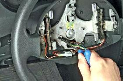 Replacement steering column Renault Megan 2