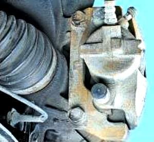 Replacing the front brake caliper Renault Megan 2